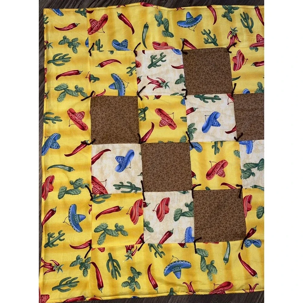 Handmade Hand Quilted Throw/Toddler‎ / Crib / Baby Quilt 31.5”x 43” #5